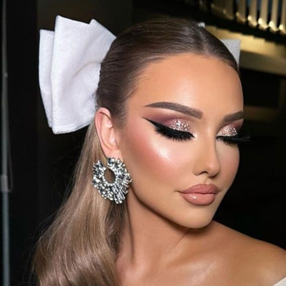 Full Glam + Acrylic at Sweet’s Beauty